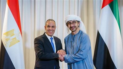 وزير الخارجية يبحث مع الشيخ عبد الله بن زايد التطورات الإقليمية 