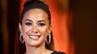 الصدفة التي قادتها إلى الشهرة.. كواليس بداية هند صبري الفنية