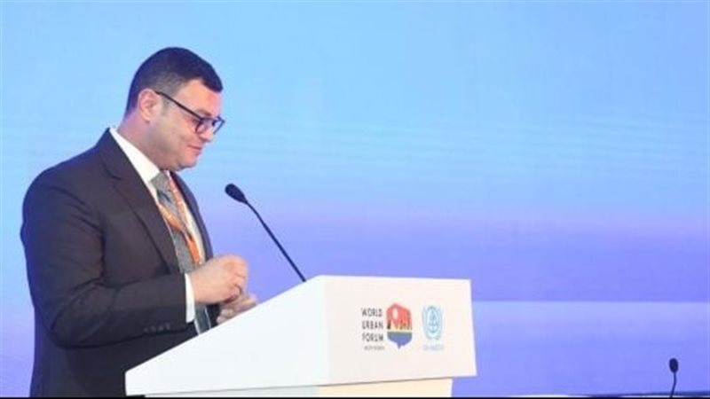 وزير الإسكان