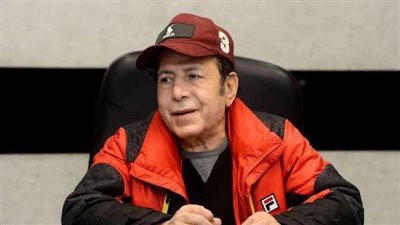 بدء مراسم عزاء الراحل عادل الفار بمسجد الحامدية الشاذلية