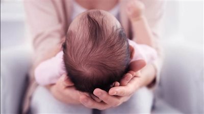 لو لسه أم جديدة.. دليل كامل للعناية بطفلك في الشتاء