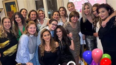 نجوم الفن يحتفلون بعيد ميلاد هند صبري بأجواء حب ومودة