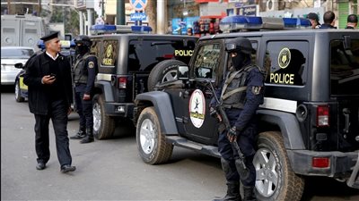 مصرع 3 عناصر إجرامية وإصابة ضابط أثناء اشتباكات عنيفة مع الشرطة بقنا