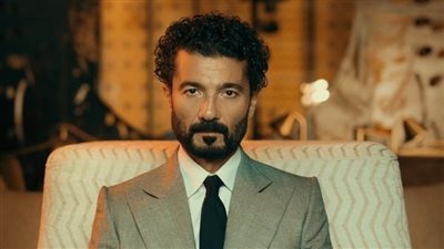 خالد النبوي يهنئ نجله نور: مبروك «الحريفة 2»