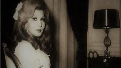 «وشين مرعبة ودم صناعي».. كيف فزعت فايزة أحمد محمد عبد الوهاب؟