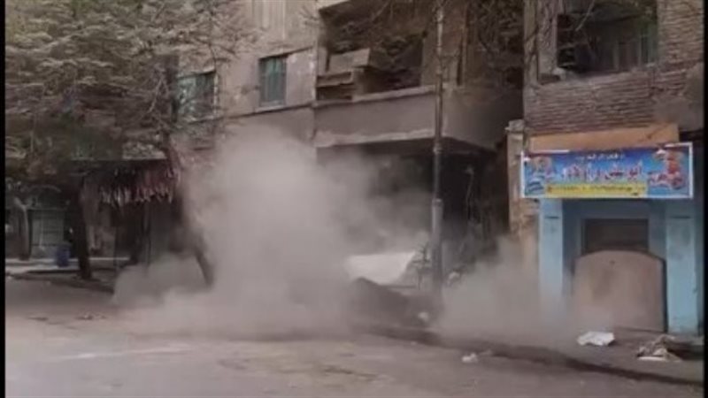 انهيار عقار سكني