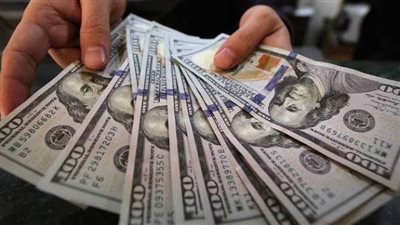 أسعار العملات الأجنبية والعربية أمام الجنيه المصري.. الدولار يسجل هذا