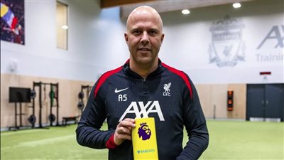 أرني سلوت يتوج بجائزة مدرب الشهر بالدوري الإنجليزي الممتاز لشهر نوفمبر 2024