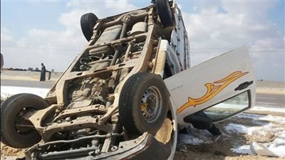 بالأسماء.. حادث انقلاب سيارة يصيب 11 مواطناً ببني سويف 