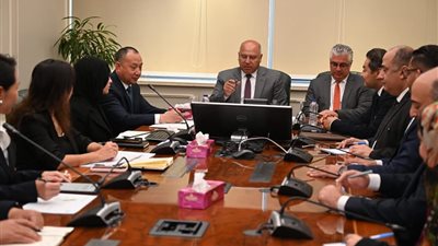 باستثمارات 1,65 مليار دولار.. إقامة مجمع مصانع على مساحة 3,75 مليون متر