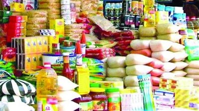 التموين تحبط ترويج سلع غذائية مدعمة بالسوق السوداء 