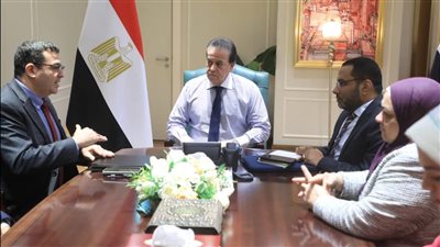 الكشف المبكر للزهايمر.. تعاون مشترك بين الصحة وجامعة لويزفيل الأمريكية