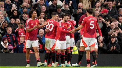 تاريخ المواجهات والتشكيل المتوقع.. مانشستر يونايتد يصطدم بولفرهامبتون في مواجهة حاسمة 