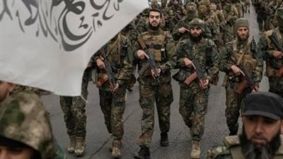 بقيادة أحمد الشرع.. أول عرض عسكرى للفصائل المسلحة بسوريا