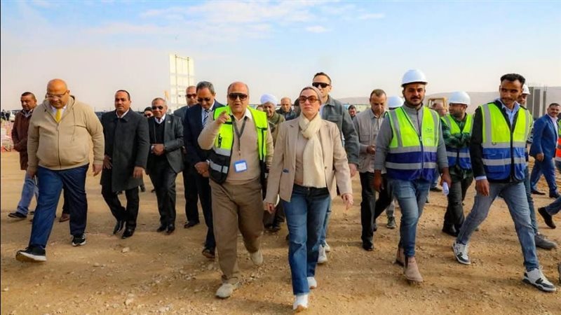 وزيرة البيئة