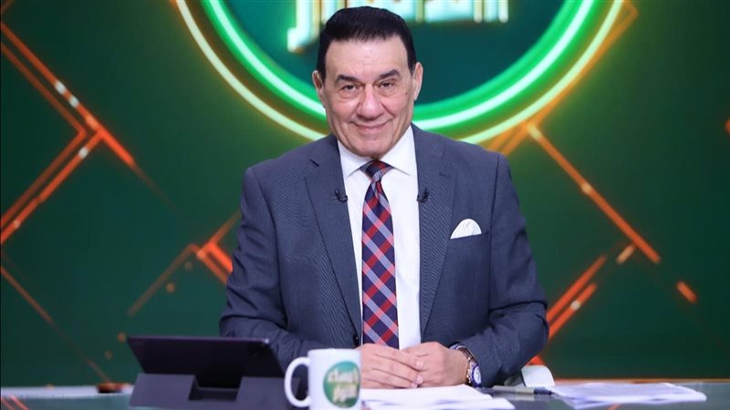 مدحت شلبي