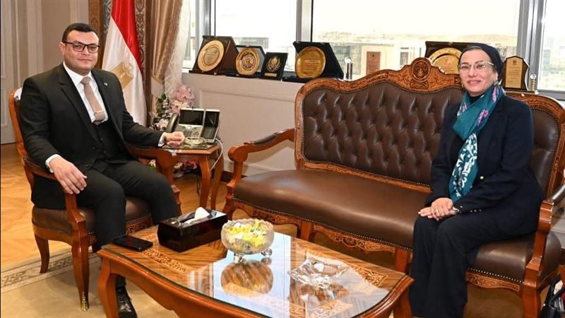 وزيرا البيئة والإسكان