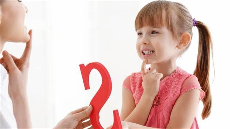 علاج النطق واللغة