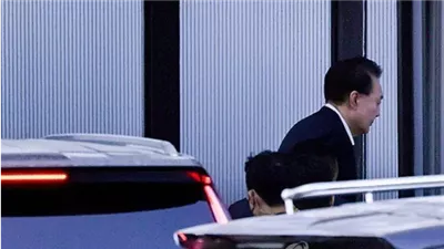 لأول مرة في تاريخ كوريا.. اعتقال الرئيس المعزول يون سوك-يول  