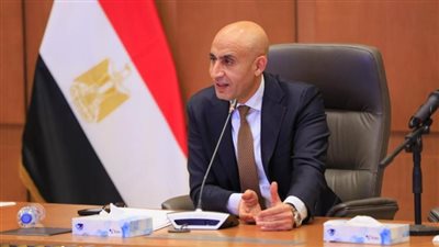 قرار استبدال الأحياء بالتاريخ رسميًا بالصف الثاني الثانوي 