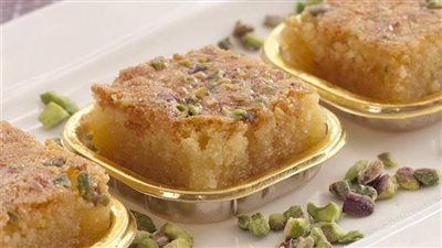 على طريقة الشيف نجلاء الشرشابي.. تعلمي تحضير البسيمة خطوة بخطوة في المنزل