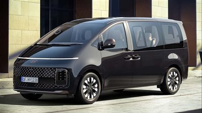 سيارة عائلية مميزة.. ما الذي تقدمه هيونداي ستاريا 2025 وأسعارها بالسعودية؟