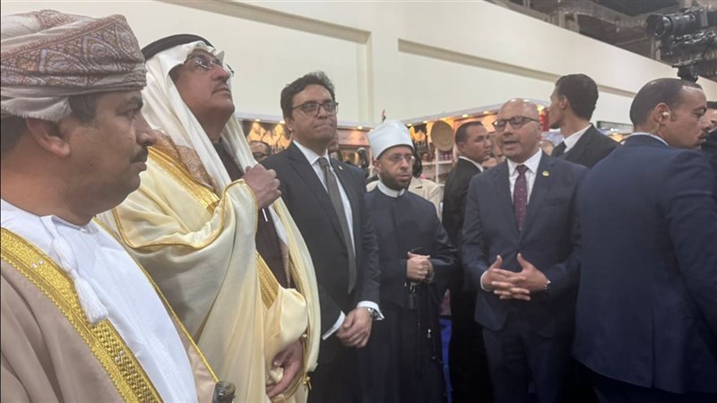 افتتاح معرض الكتاب