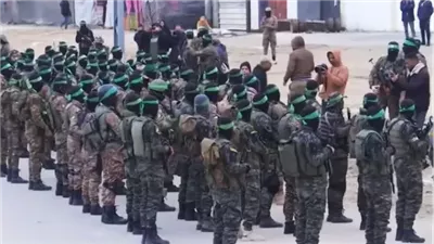 حماس تسلم الصليب الأحمر 3 رهائن إسرائيليين بوسط غزة