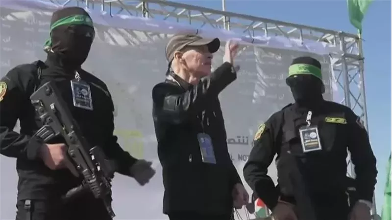 المحتجز الأمريكي