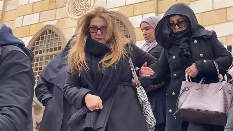جنازة شقيق شهيرة