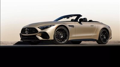 مرسيدس AMG SL 63 الجديدة: كابورليه فاخر بلمسات من الطلاء الذهبي المذهل