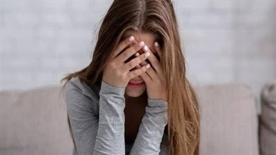 لازم تعرفه.. اكتشف أعراض مرض القلق وعلاجه