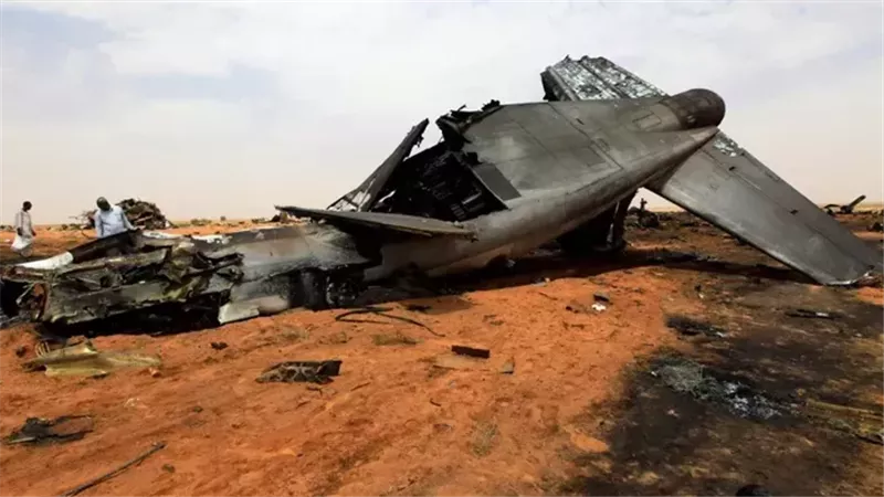 تحطم طائرة عسكرية