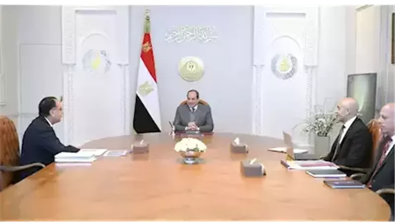 السيسي ووزير التعليم