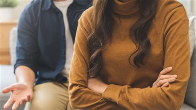 كيف تؤثر نصيحة محمد رمضان بالخروج مع زوجتك على صحتك النفسية؟