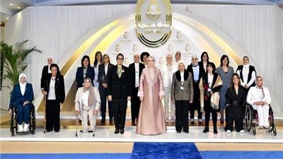 قرينة السيسي تلتقى سيدات ملهمات: كل واحدة منهن تعكس قوة الإرادة والعطاء