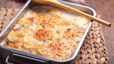 صينية البطاطس بالبشاميل والفراخ وصفة شهية وسهلة لعزومات رمضان 