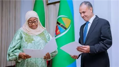 العلاقات الأخوية.. وزير الخارجية يسلم رسالة من الرئيس السيسي إلى رئيسة تنزانيا