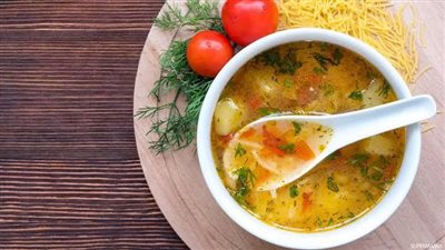 شوربة الدجاج اليمنية بمذاق رائع.. حضريها لوجبة إفطار مميزة في رمضان