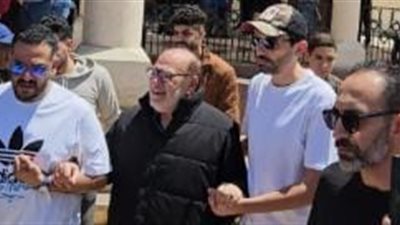 وداع مهيب لـ سليمان عيد.. وصلاح عبد الله ينهار من الحزن