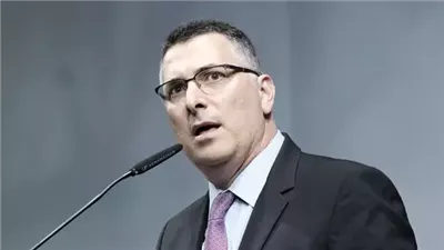 جدعون ساعر.. اعتراف فرنسا بفلسطين يقوّض الاستقرار الإقليمي