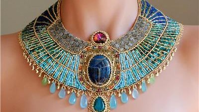 زمرد ولؤلؤ.. مجوهرات وحلي الفراعنة مصدر إلهام للعالم