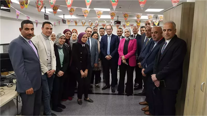 جولة وزير المالية