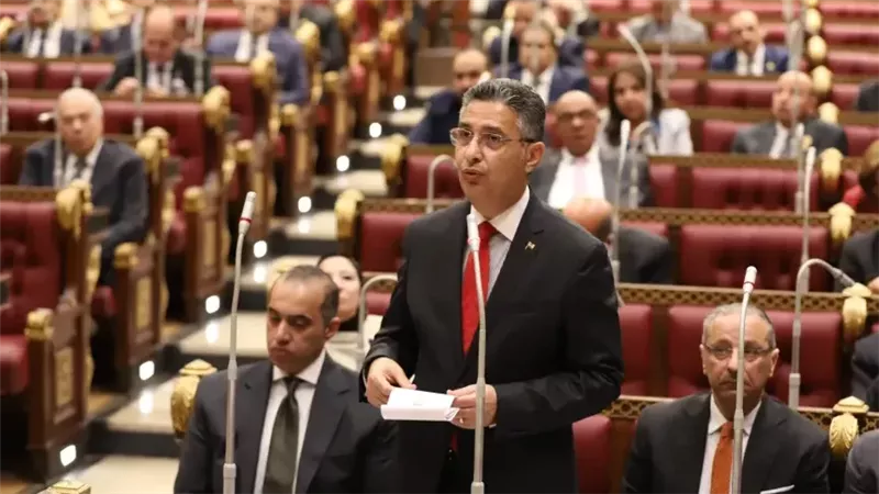 وزير التموين