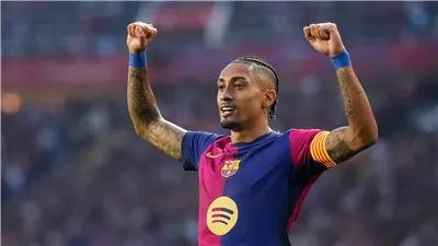 الدوري السعودي يفتح خزائنه.. الهلال يقدم عرضا ضخما لرافينيا 