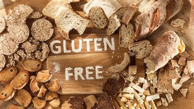 إذا كنت تعاني من حساسية الجلوتين.. إليك 10 أطعمة يُنصح بتجنبها تمامًا