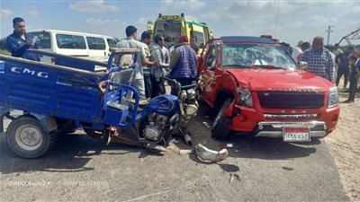 سرعة جنونية.. حادث تصادم دراجتين بخاريتين وراء إصابة 6 مواطنين في قنا