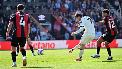 مانشستر يونايتد يتفادى الخسارة الثالثة على التوالي بتعادل دراماتيكي مع بورنموث