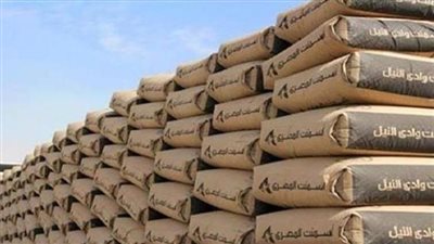 «استقرار البناء».. الأسمنت يرسو عند 3820 جنيهاً للطن