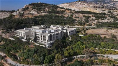 قصف القصر الرئاسي في دمشق .. رسالة إسرائيلية بنكهة التهديد